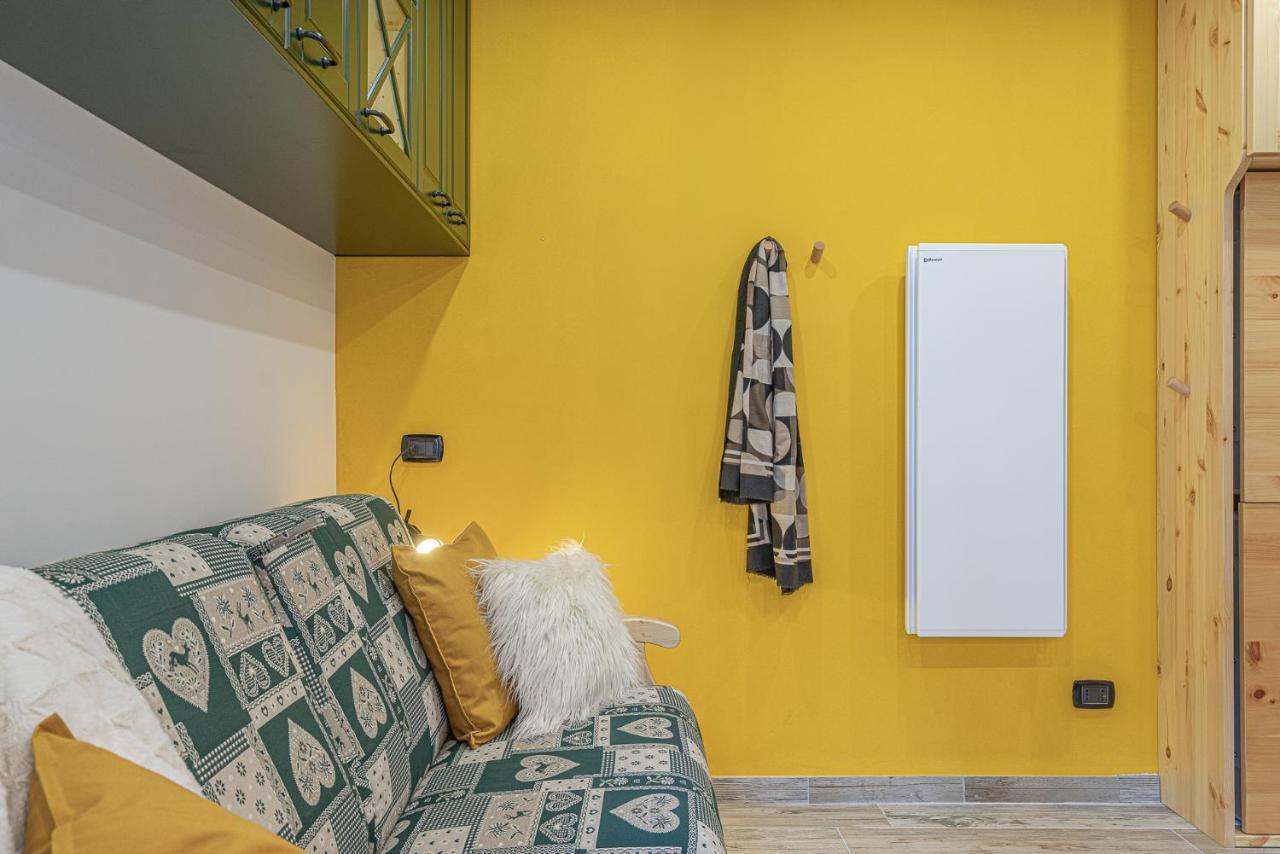 Casa Sole- Loft Moderno In Montagna Leilighet Aprica Eksteriør bilde