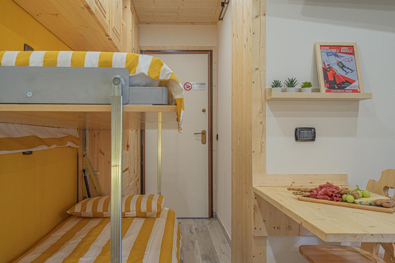 Casa Sole- Loft Moderno In Montagna Leilighet Aprica Eksteriør bilde