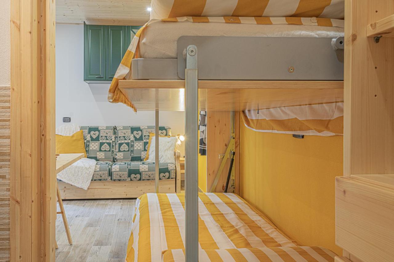 Casa Sole- Loft Moderno In Montagna Leilighet Aprica Eksteriør bilde